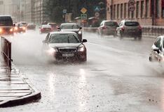 Cómo cuidar el carro de las lluvias