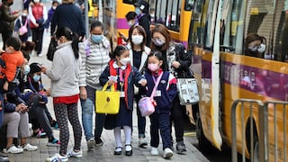 COVID-19: Shanghái implementa polémica medida que separa a los niños contagiados de sus padres