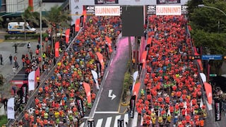 ¿Cómo hidratarse y nutrirse durante una maratón?