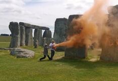 Activistas pintan monumento megalítico y dicen que todo se borrará con lluvia