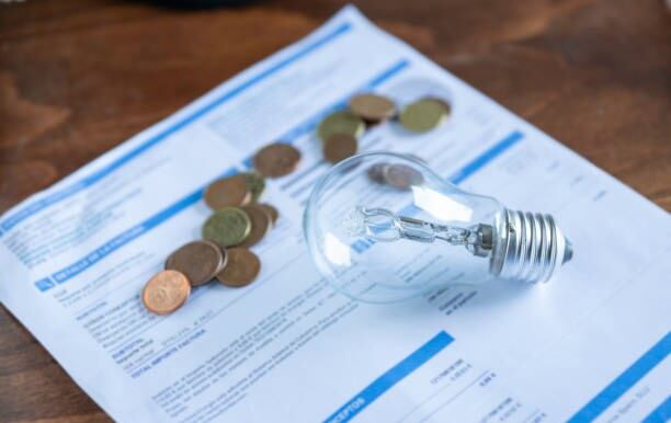 Ahorra energía en Semana Santa: evita el consumo fantasma . (Foto: Freepik)