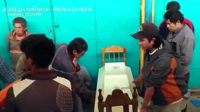 Chiclayo: familia abandona a muertito y lo dejan en mercado donde trabajaba (VIDEO)