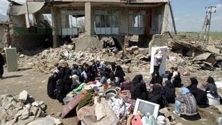 Terremoto en Irán deja al menos 40 muertos 