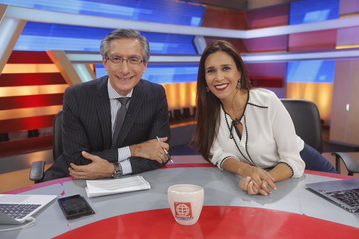 Federico Salazar y Verónica Linares llevan 15 años conduciendo juntos el noticiero. (Créditos: Luis Centurión)