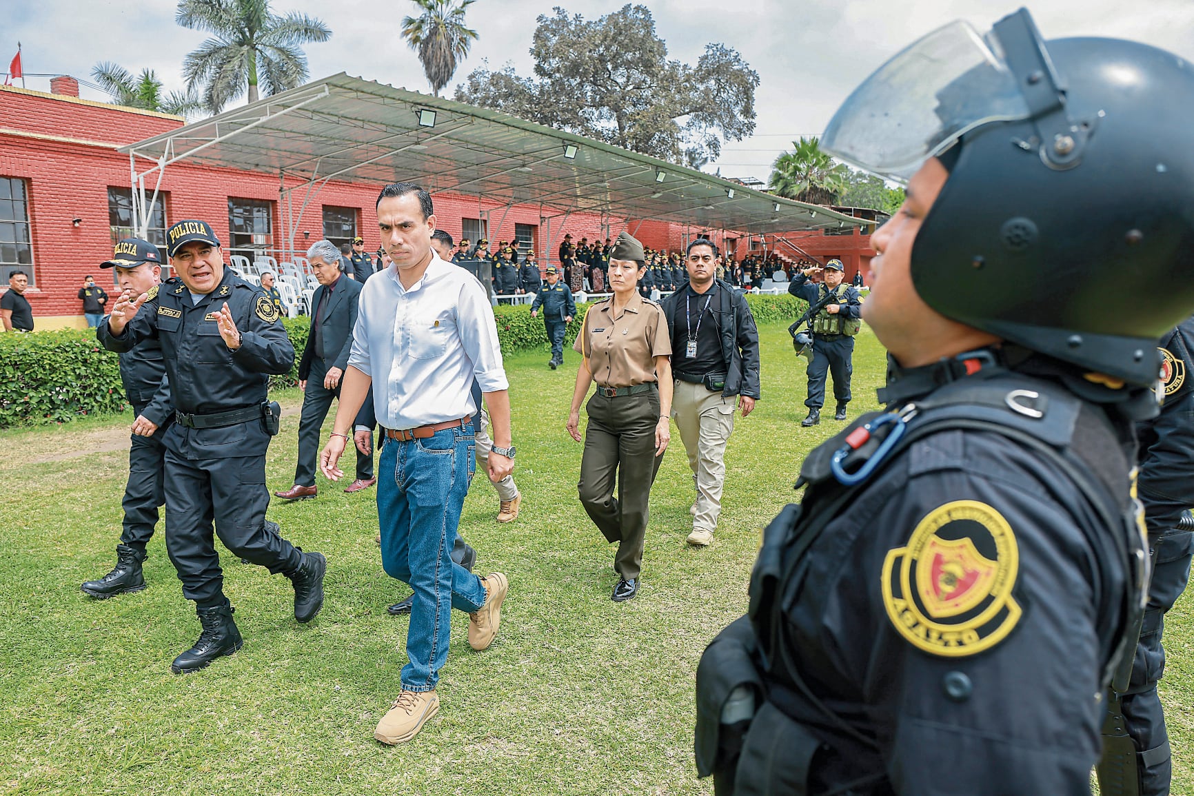 El presidente José Jerí impulsa el combate contra la criminalidad.
