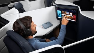 ¿Vuelo de más de 10 horas? Películas con sello Cannes perfectas para que tu viaje se pase volando