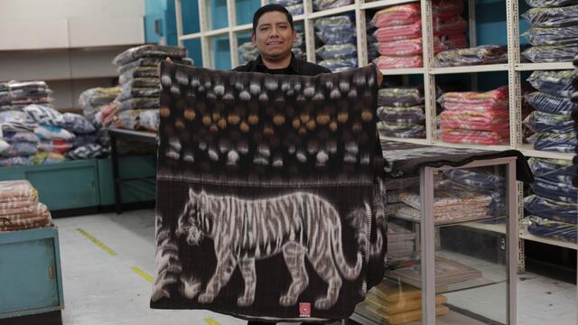 A calentarse con famosas frazadas Tigre: sube demanda por bajas temperaturas