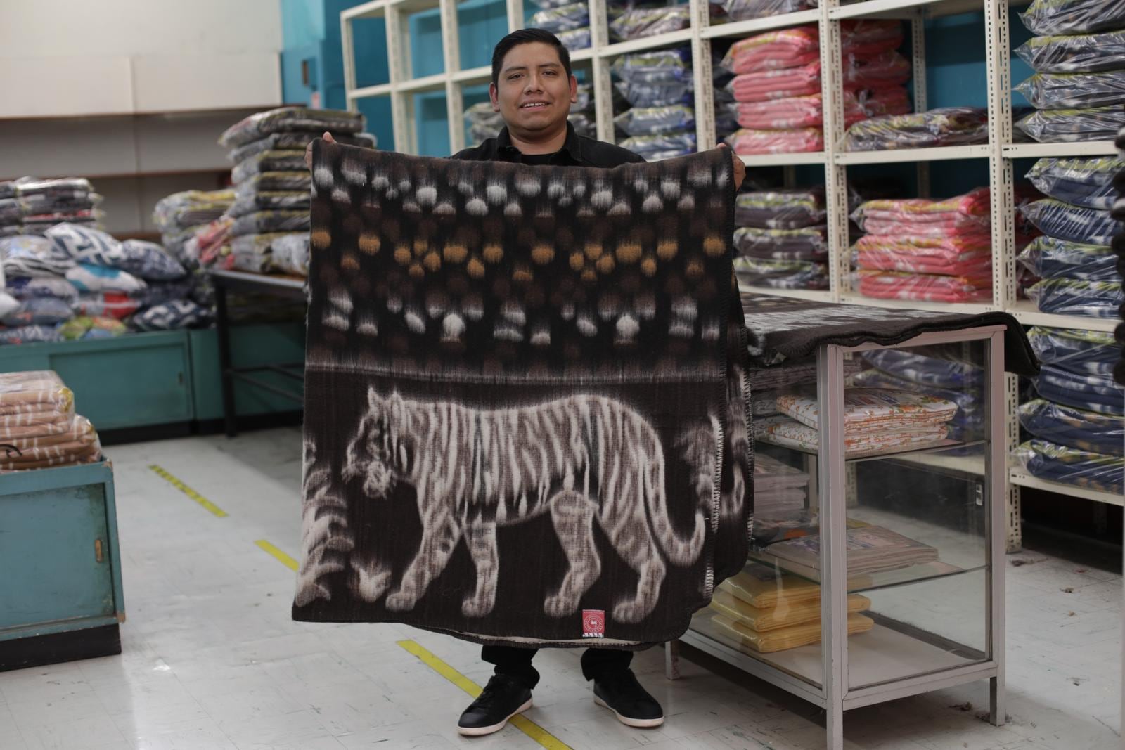 Sube demanda de Frazadas Tigre.