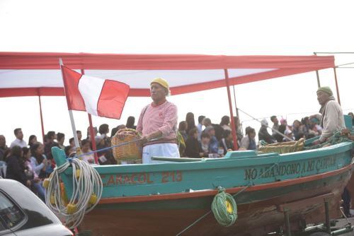 Chorrillos conmemoró los 200 años del acto heroico de José Olaya. (Foto: Andina)