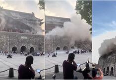 China: turistas huyen al caerse techo de histórica torre de casi 650 años