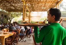 Tres de cada 10 hogares peruanos han reducido sus salidas a comer en la calle, según encuesta
