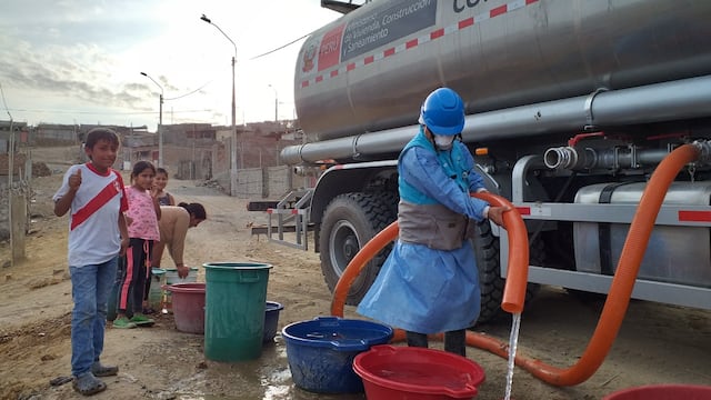 MVCS y Otass repartieron agua potable para 750,000 pobladores de 10 regiones