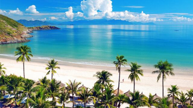 Paradisíacas playas reciben a los primeros turistas extranjeros después de 20 meses