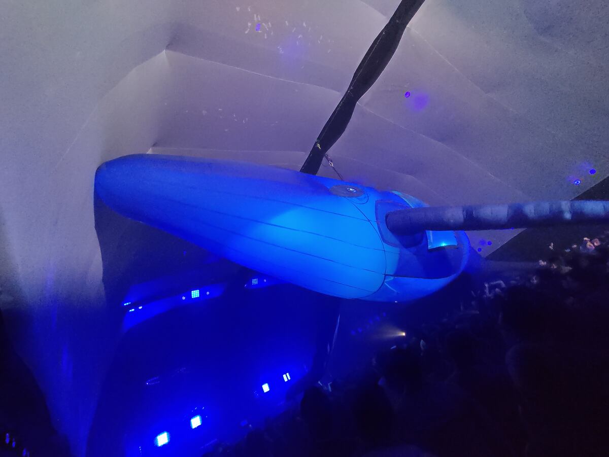 Fuerza Bruta, Aven