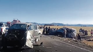 Cinco mueren en violento choque en la carretera que une Azángaro y Juliaca