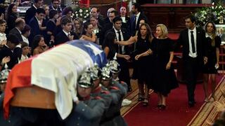 Chile triste y conmocionado: ciudadanos llegan de todas partes para despedir a expresidente Sebastían Piñera