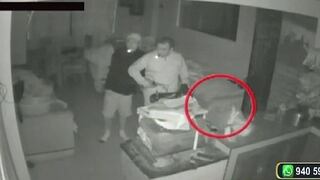 Ladrones se llevan hasta una tesis de maestría durante robo a casa en VES (VIDEO)