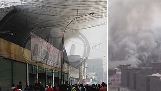 Galería se incendia en pleno corazón del emporio comercial de Gamarra (FOTOS y VÍDEO)