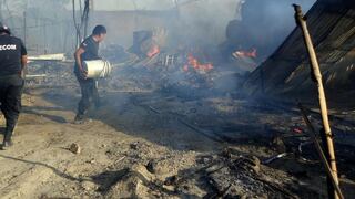 Incendio consumió quinta en Barrios Altos [VIDEO]