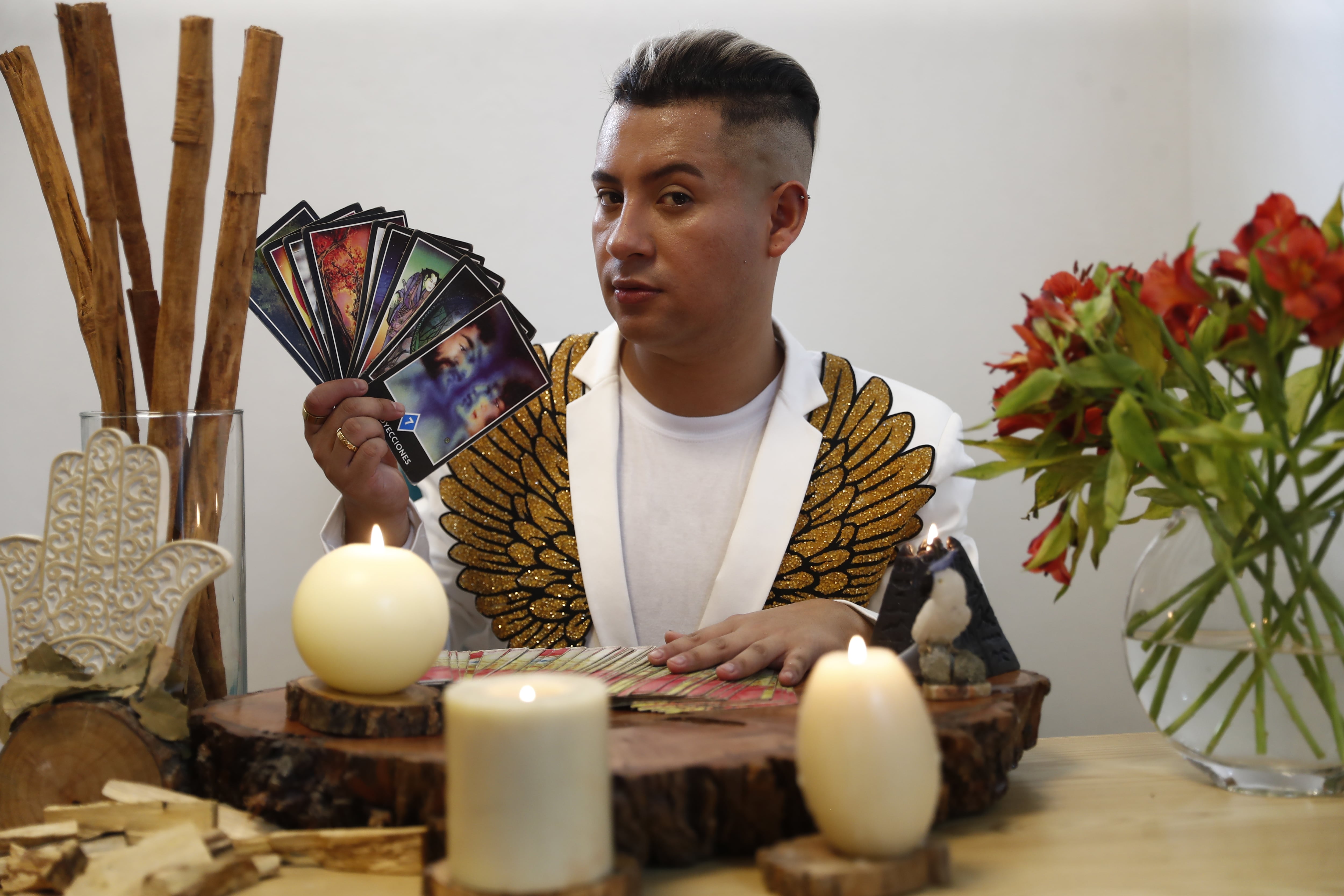 teo maestro esoterico