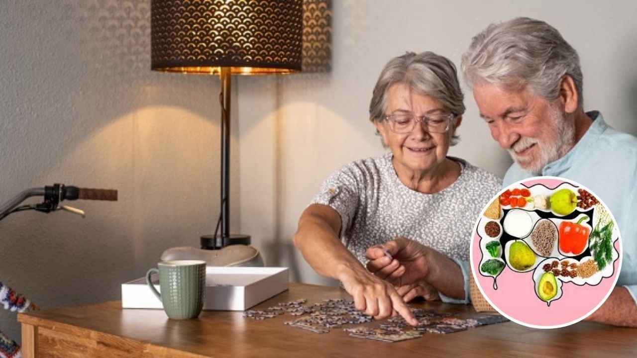 Las actividades cerebrales que influyen en las funciones cognitivas reducen los riesgos de demencia son el ajedrez, los rompecabezas y la lectura.