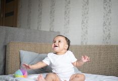 Cuidados esenciales para la piel sensible de tu bebé este verano