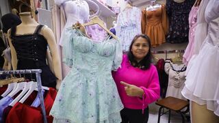Vestidos al estilo Bridgerton son tendencia en Gamarra esta primavera