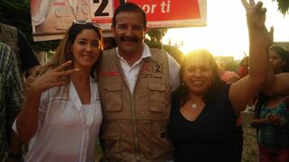 Tilsa Lozano apoya candidatura de su suegro Miguel Hidalgo   