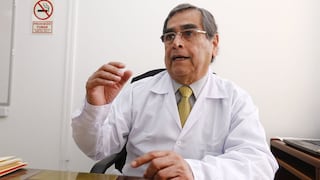 Ministro de Salud plantea que farmacias privadas vacunen contra el COVID-19 a adultos mayores