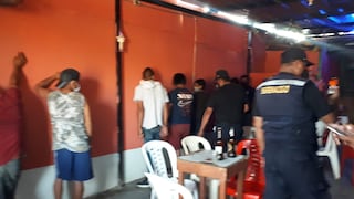 Intervienen alrededor de 50 personas dentro de cantinas clandestinas en Piura