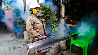 Brigadas fumigan casa por casa para prevenir casos de dengue en Bagua