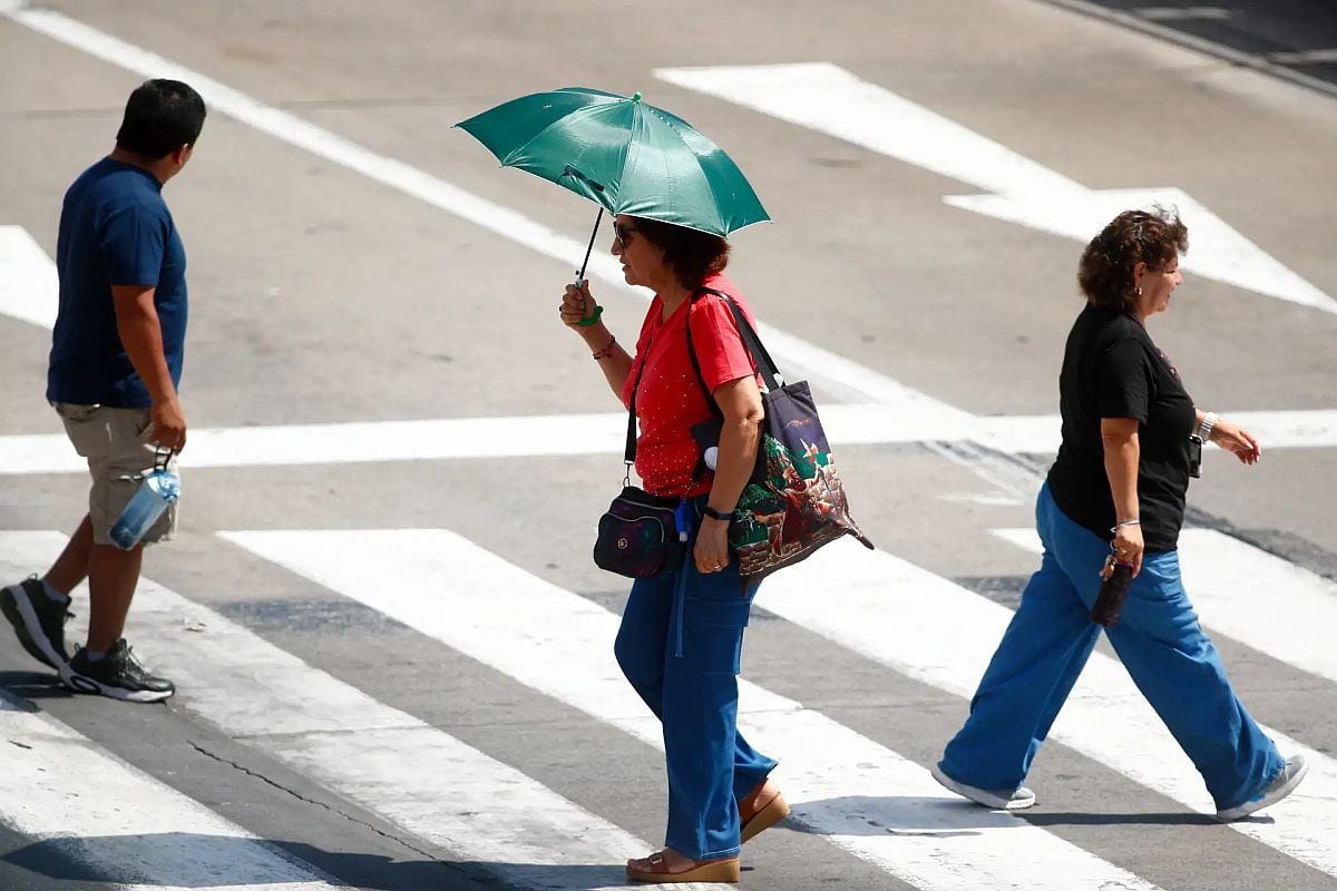 La alerta roja de Senamhi advierte elevadas temperaturas en Lima y otras regiones a lo largo del día. (Foto: Andina)