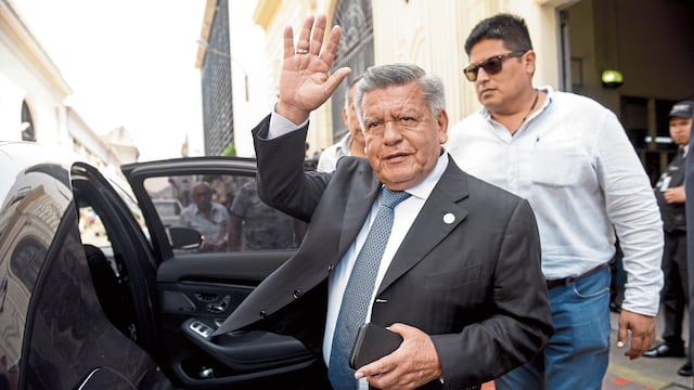 César Acuña sobre caso ‘Rolex de Boluarte’: “Esperemos que la Fiscalía haga su trabajo”