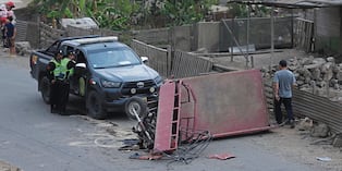 Vehículo quedó destrozado con un saldo trágico, en Huarochirí.