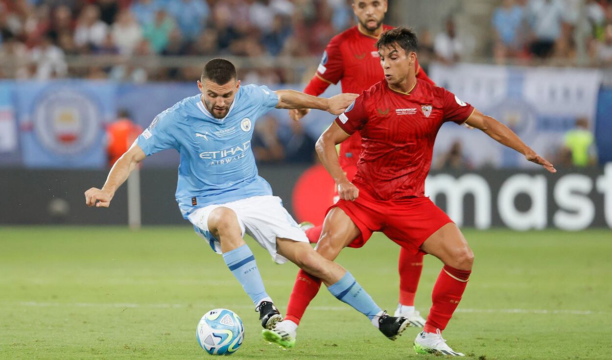 Manchester City y Sevilla chocan por la Supercopa de Europa. (Foto: EFE)