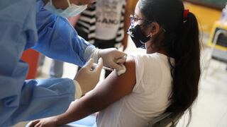 Retorno a clases: Sutep apoyará campaña de vacunación contra el COVID-19 de escolares