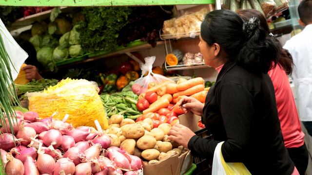 Crisis alimentaria: Precios de alimentos subirán un 30%