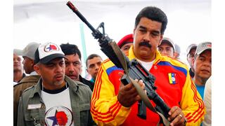 Hunden una tercera lancha venezolana y Maduro advierte estar listo para la guerra