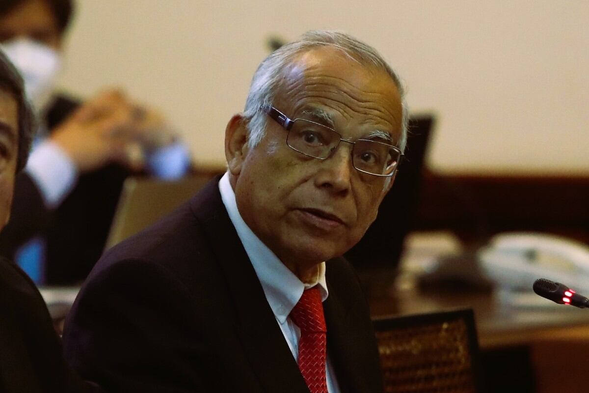 Subcomisión de Acusaciones debatirá este viernes informe final sobre denuncia contra Aníbal Torres por rebelión. (GEC)