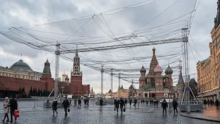 Rusia se muere de miedo y mallas protegen Plaza Roja de posible ataque de drones ucranianos