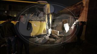 Bus del Metropolitano provoca un accidente en Villa El Salvador (FOTOS Y VIDEO)