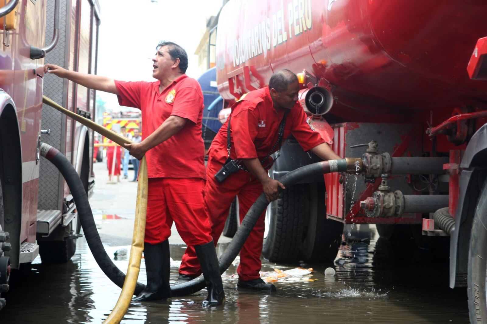 Bomberos apoyarán con ocho cisternas en los cuatro días.