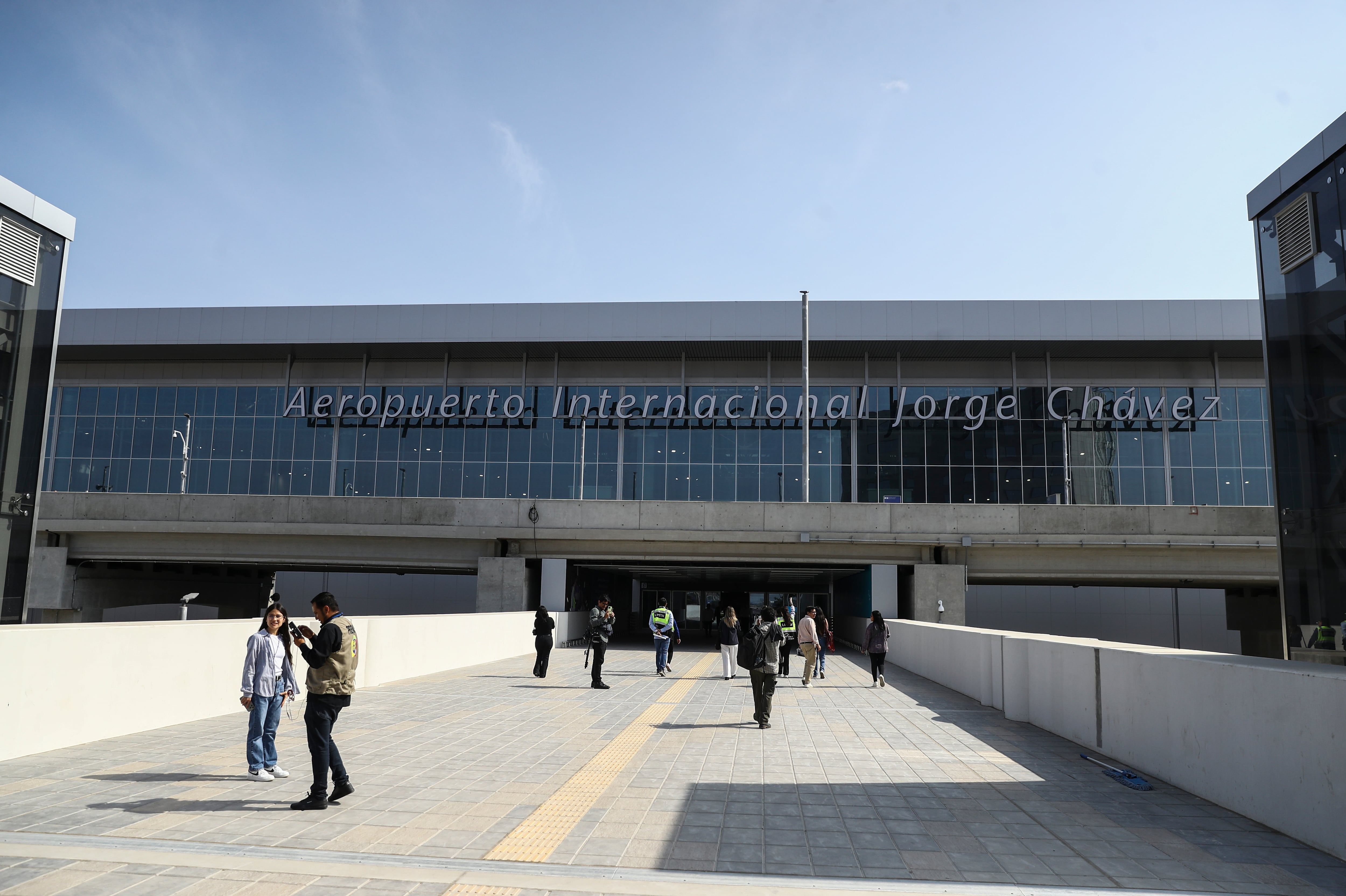 Lima 05 de mayo 2025
Nuevo aeropuerto internacional Jorge Chavez, el cual ya estaría cerca a la etapa final para su inaguración y funcionamiento
Fotos: Julio Reaño/@photo.gec