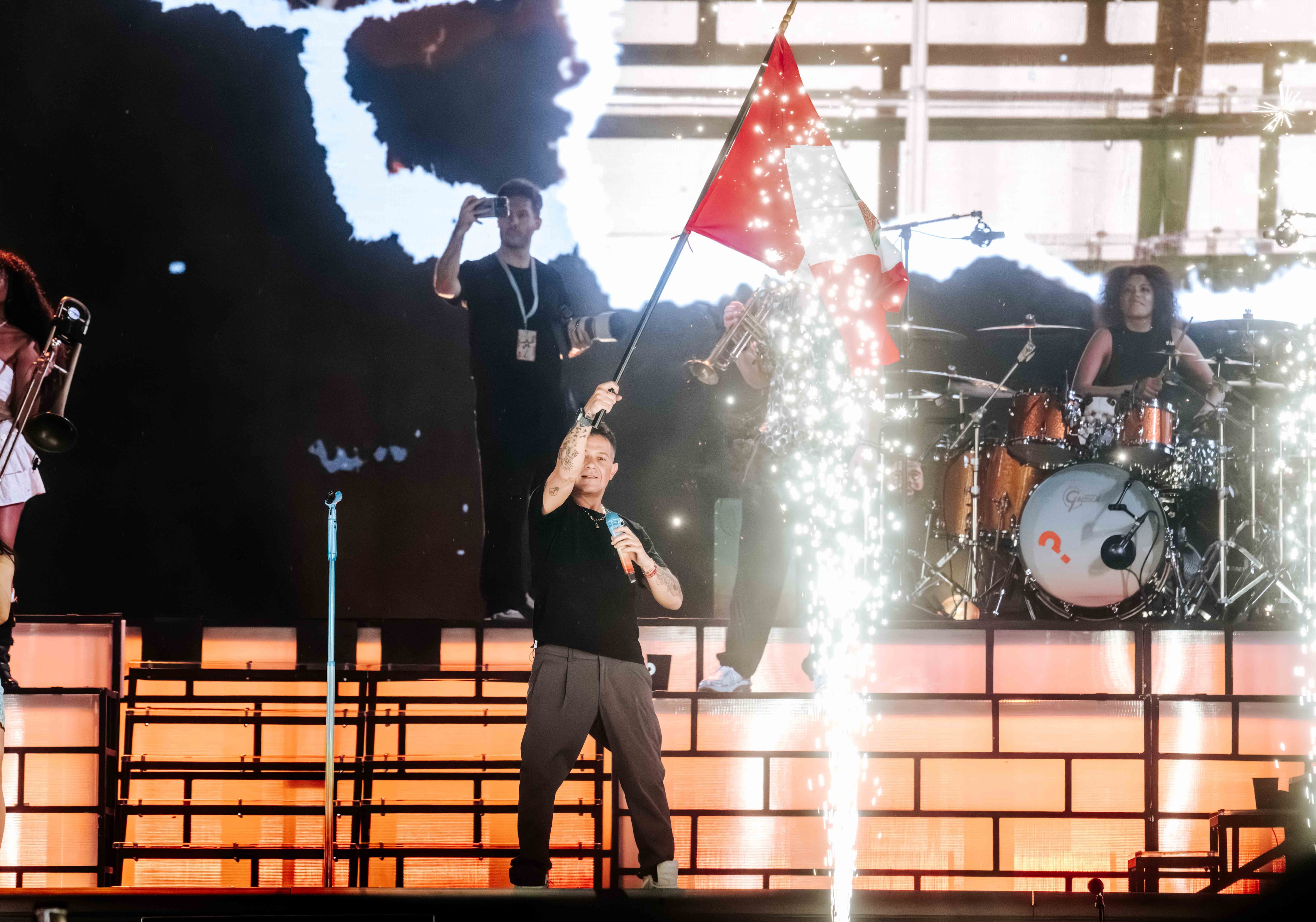 Raul Umeres-Masterlive