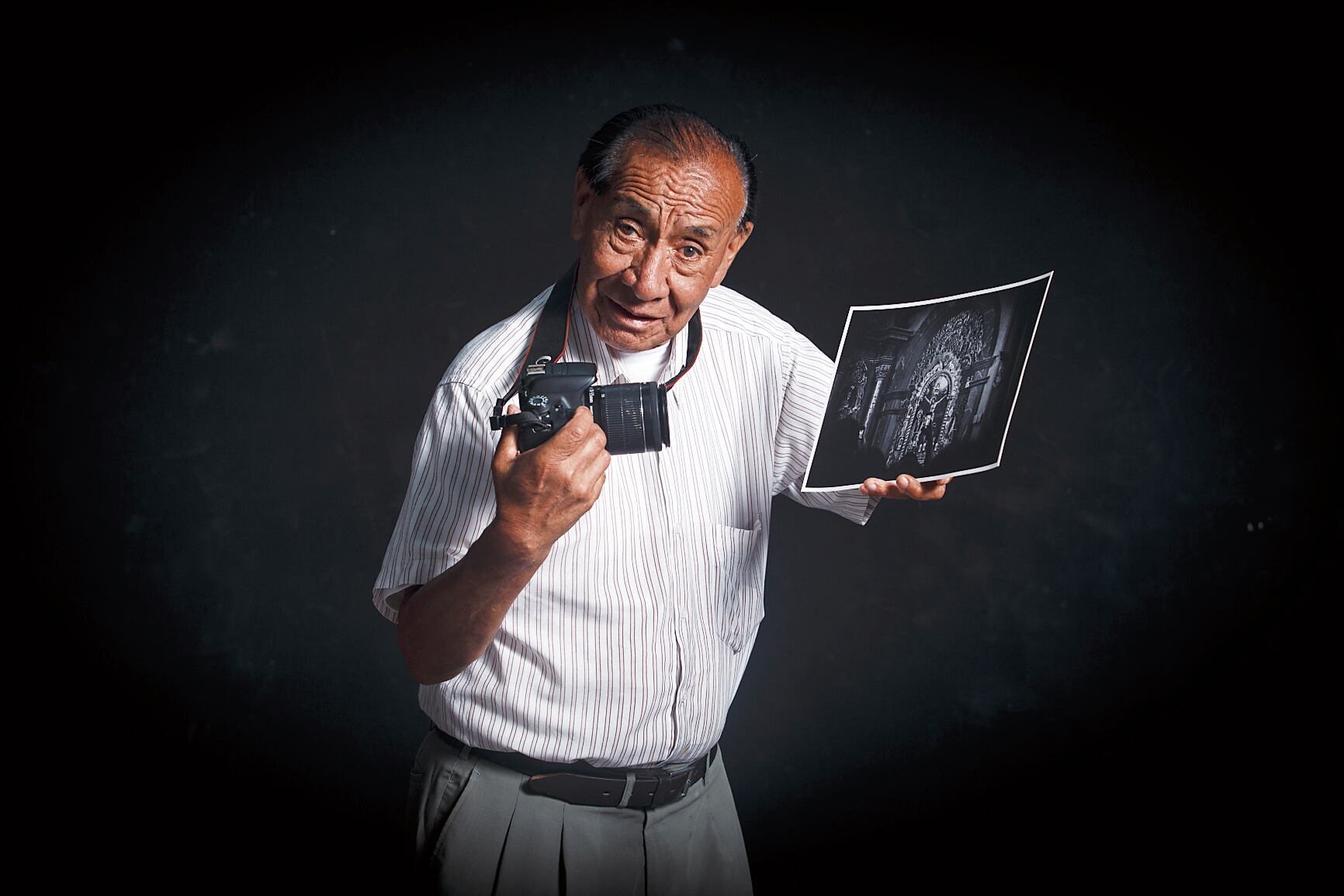 Alejandro Rojas "Pantera" es un fotógrafo que ha dejado huella en el periodismo nacional.