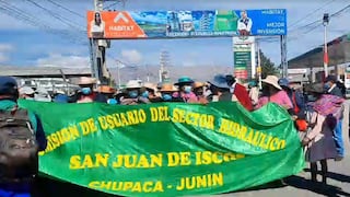 Paro agrario: agricultores bloquean puente en Huancayo, marchan en Tumbes y cierran carretera en Piura