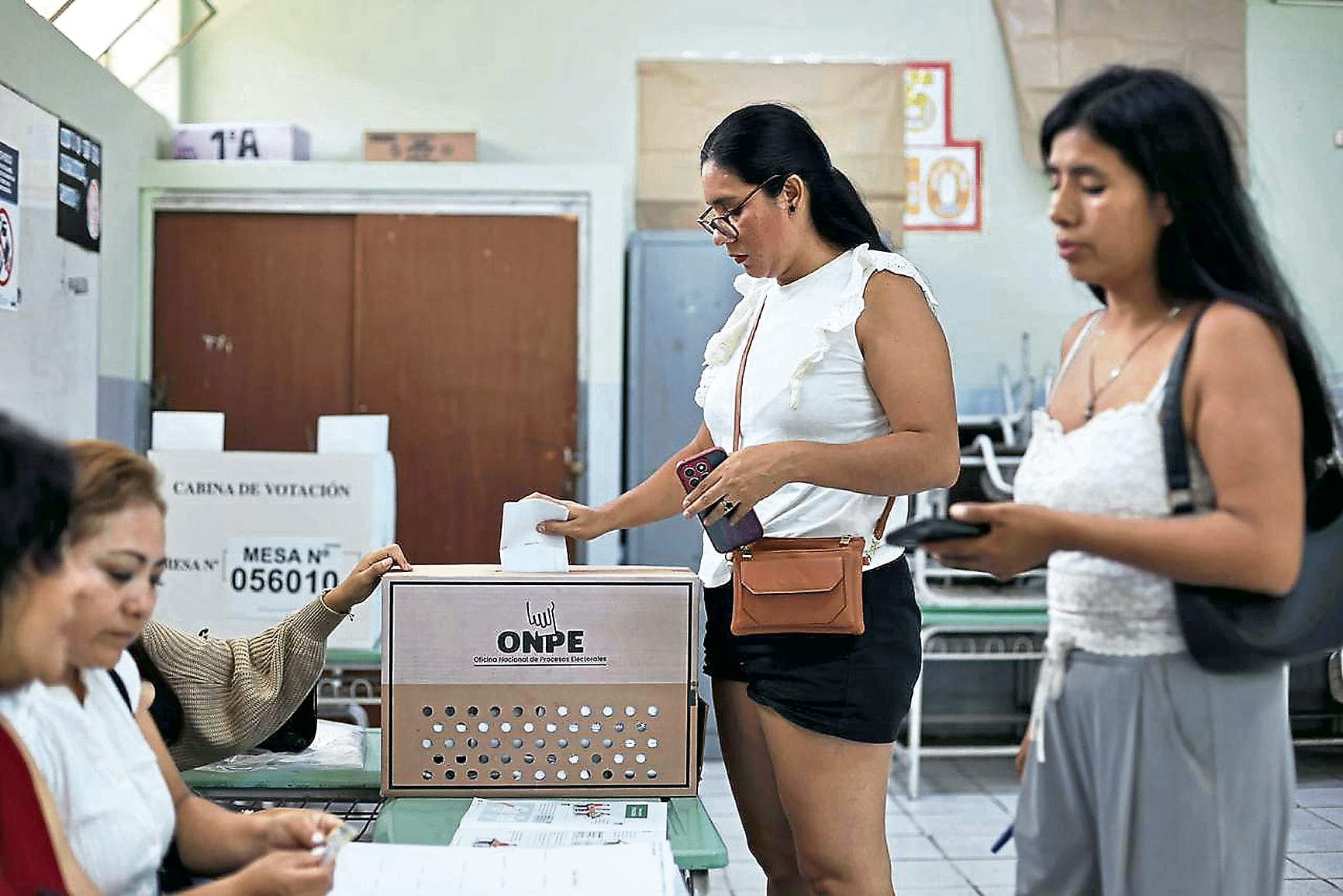 La población podrá elegir a su nuevo presidente y debe hacerlo libremente y sin aceptar presiones porque el voto es secreto.