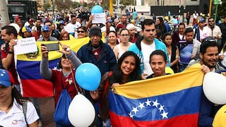 Los hogares binacionales crecen cada día: más venezolanos forman familias con peruanos