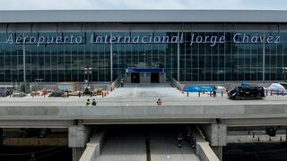 Reprogramación de vuelos por mudanza a nuevo terminal causa molestias