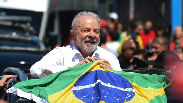 Brasil: Lula da Silva obtiene 50,66 % y Bolsonaro 49,34 % con el 95,00 % escrutado 